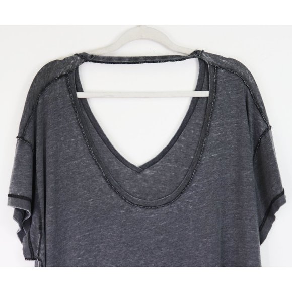 NWT Free People All Mine Oversize Cut-Out V Neck Tee T-Shirt Washed Black Large - Picture 7 of 8